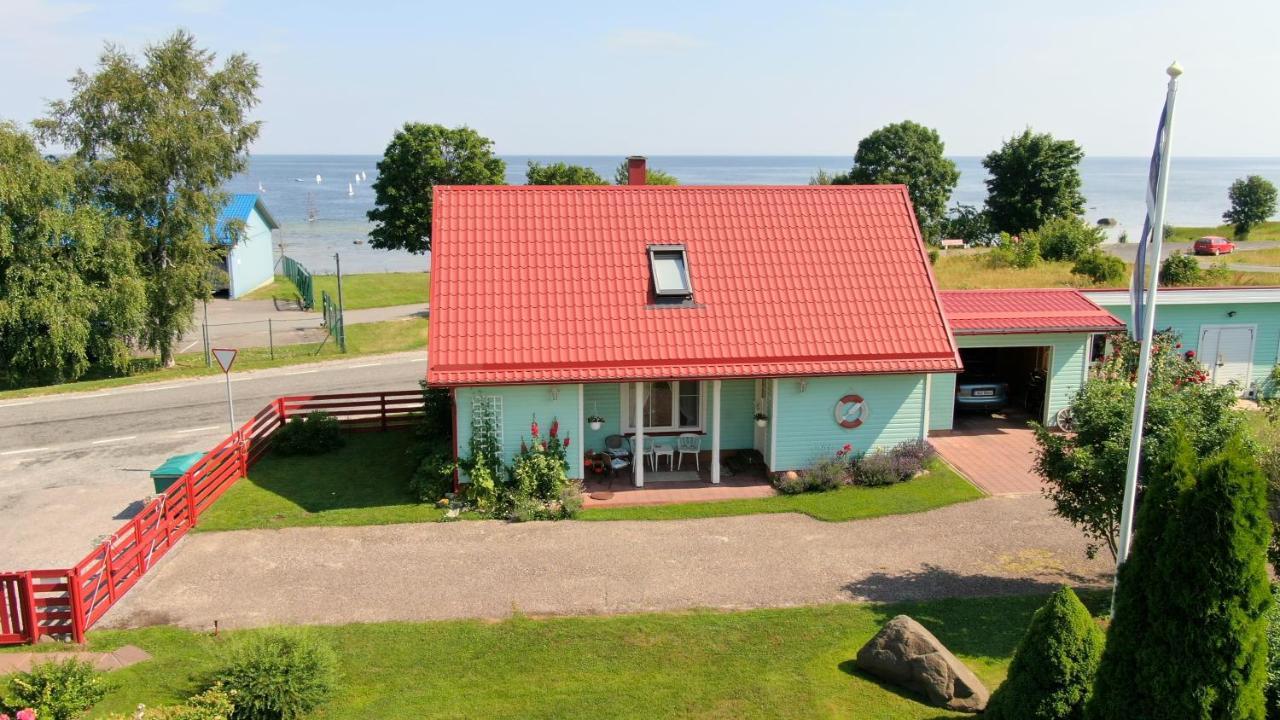 Mere Kodumajutus Kärdla Esterno foto